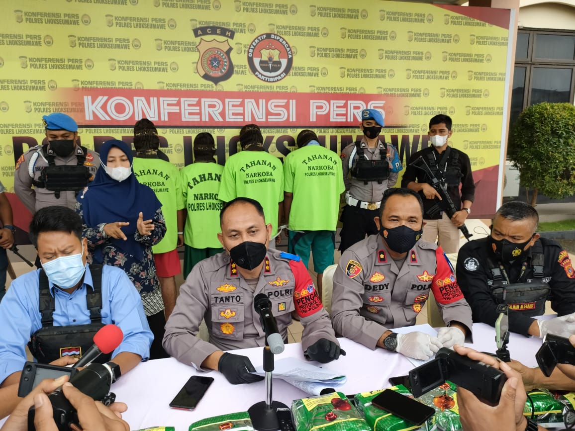 Satresnarkoba Polres Lhokseumawe ringkus empat kurir narkoba Satresnarkoba Polres Lhokseumawe ringkus empat kurir narkoba