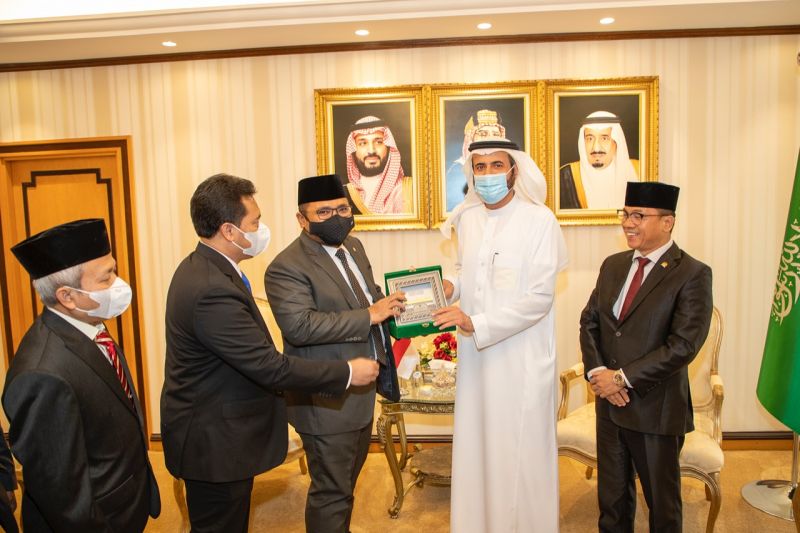 Warga Indonesia bisa gunakan penerbangan langsung ke Arab Saudi mulai Desember