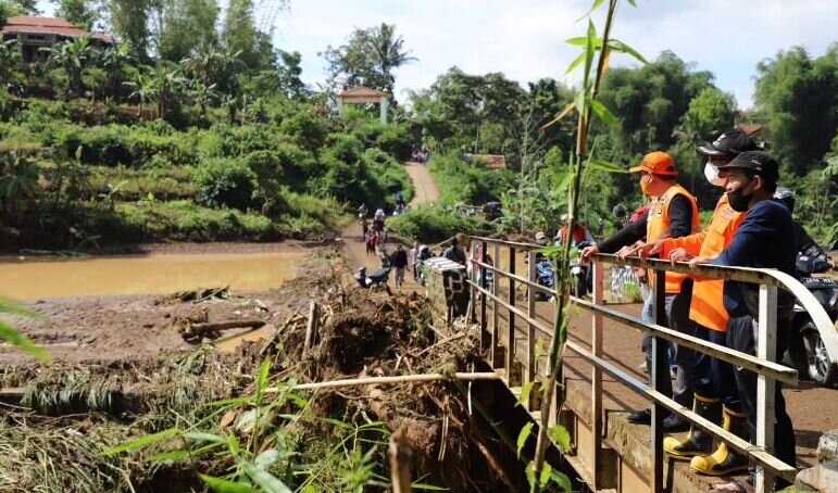 Wabup Garut: Banjir bandang timpa dua kecamatan tak timbulkan korban Wabup Garut: Banjir bandang timpa dua kecamatan tak timbulkan korban