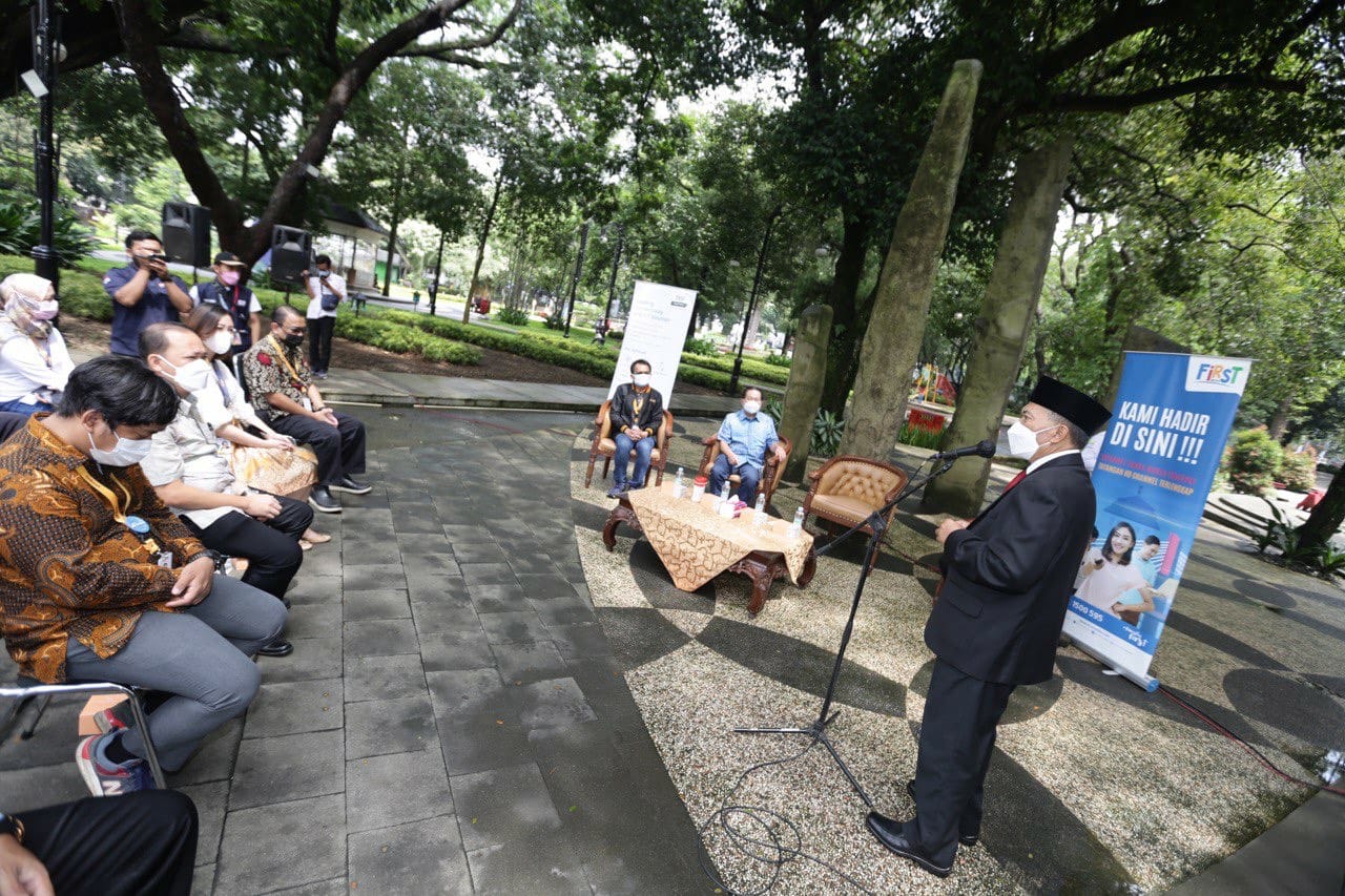 Pemkot Bandung tambah titik internet gratis bagi warga Pemkot Bandung tambah titik internet gratis bagi warga