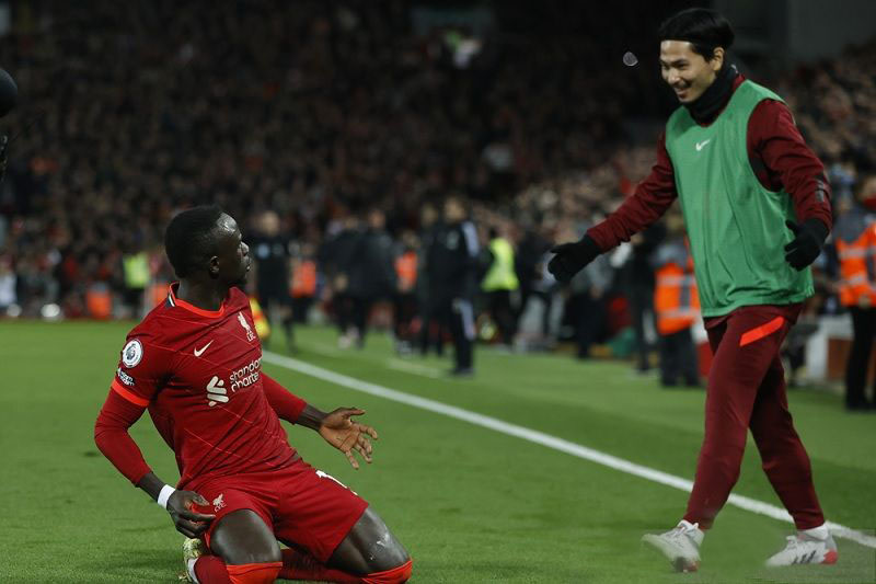 Liverpool hentikan kalahkan Arsenal 4-0