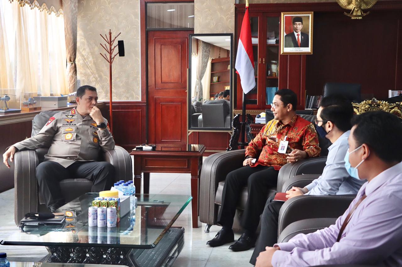Kapolda harap OJK Aceh awasi aktivitas pinjaman online Kapolda harap OJK Aceh awasi aktivitas pinjaman online