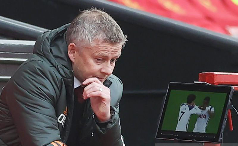Manchester United pecat Ole Gunnar Solskjaer