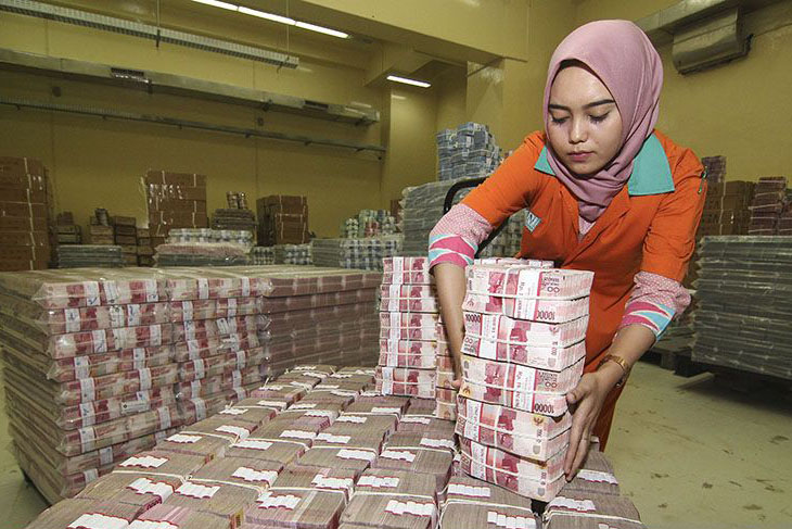 Rupiah Kamis pagi melemah 4 poin
