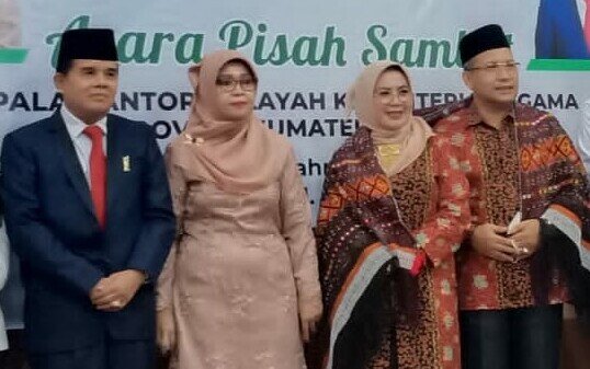 Kakanwil Kemenag Sumut minta jajaran tidak buat situasi sulit jelang Nataru Kakanwil Kemenag Sumut minta jajaran tidak buat situasi sulit jelang Nataru
