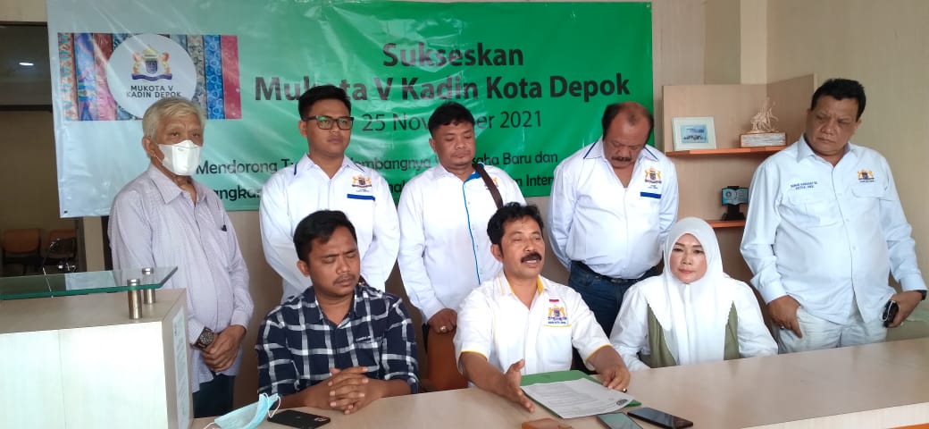Dukung BNN Gerakan Antinarkoba, Mukota V Kadin Kota Depok buat sesi tes urine Dukung BNN Gerakan Antinarkoba, Mukota V Kadin Kota Depok buat sesi tes urine