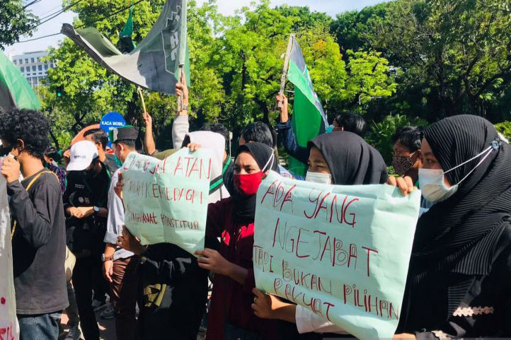 Mahasiswa minta KPK selidiki politik uang penetapan Wabup Bekasi Mahasiswa minta KPK selidiki politik uang penetapan Wabup Bekasi
