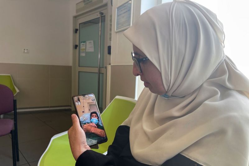 Tahanan Palestina yang mogok makan 113 hari menghentikan aksinya Tahanan Palestina yang mogok makan 113 hari menghentikan aksinya