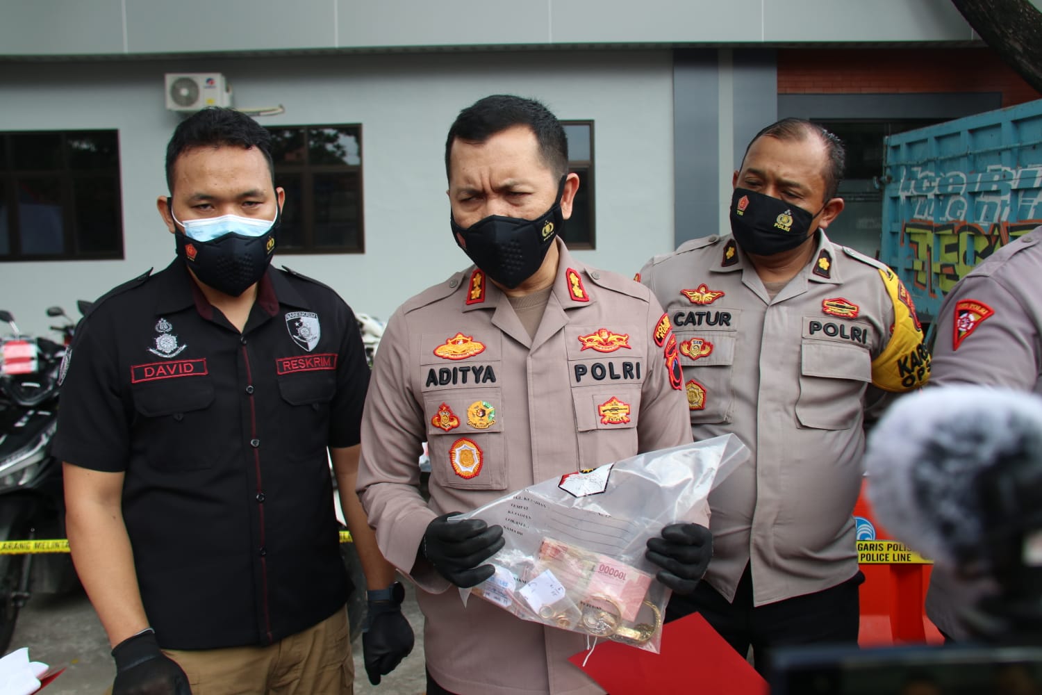Operasi Sikat Jaran Candi, Polres Kudus ungkap 6 kasus pencurian bernilai milyaran Operasi Sikat Jaran Candi, Polres Kudus ungkap 6 kasus pencurian bernilai milyaran