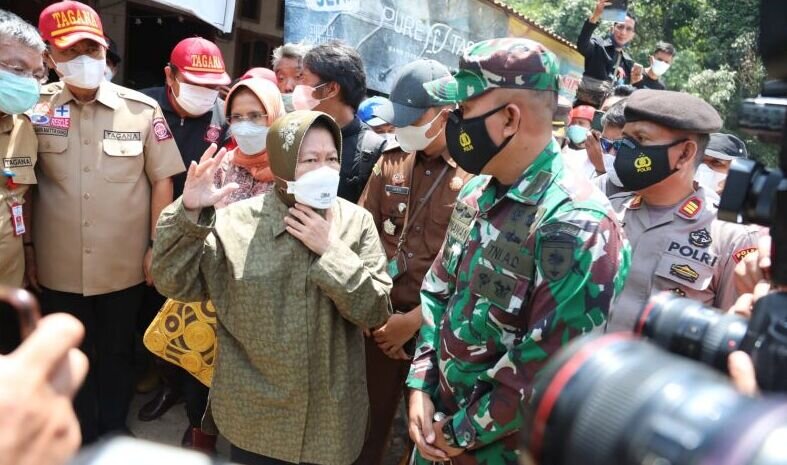 Mensos instruksikan penyiapan stok sembako bagi penyintas bencana Luwu Mensos instruksikan penyiapan stok sembako bagi penyintas bencana Luwu