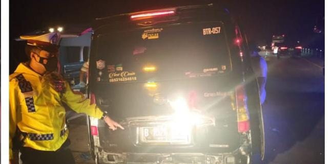 Kecelakaan minibus di Tol Cipali, 1 tewas, 9 luka-luka