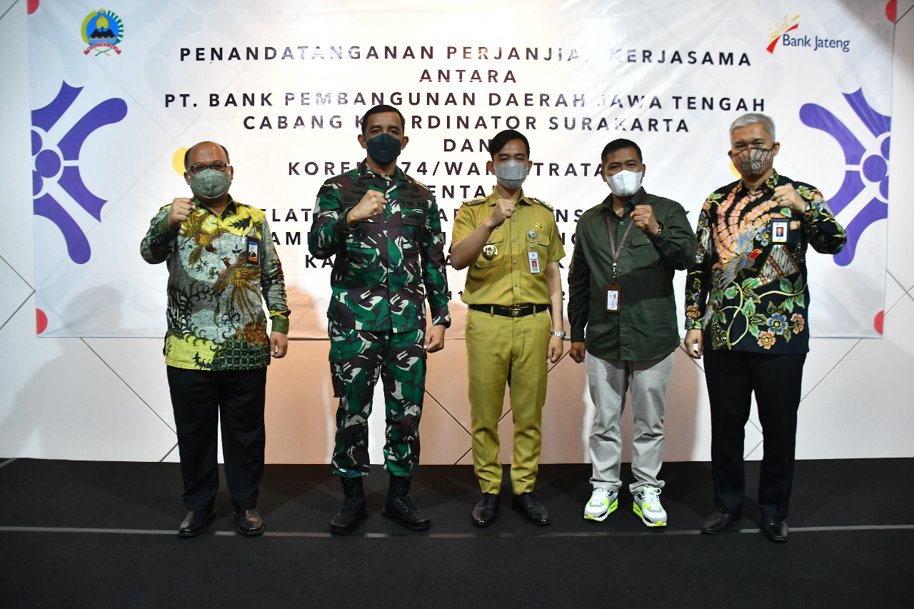 Korem 074/Warastratama dan Bank Jateng berikan pelatihan UMKM digital kepada Babinsa