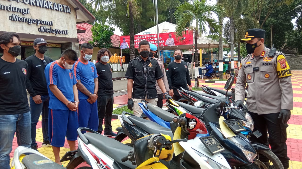 Sindikat pencurian kendaraan bermotor dibongkar petugas Sindikat pencurian kendaraan bermotor dibongkar petugas
