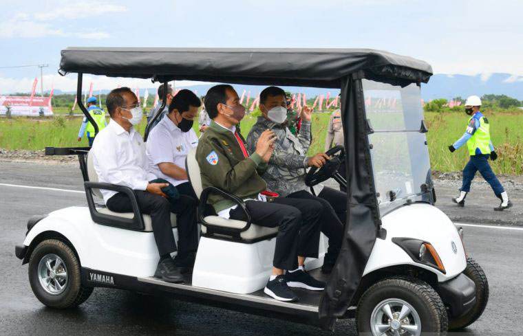 Presiden Jokowi dorong pengolahan CPO jadi biodiesel Presiden Jokowi dorong pengolahan CPO jadi biodiesel