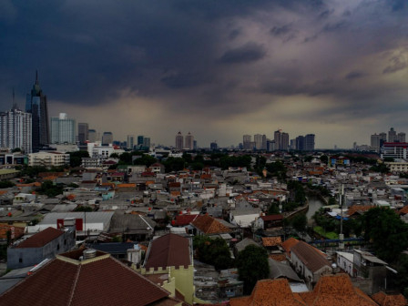 Mengerem dampak cuaca ekstrem di Jakarta Mengerem dampak cuaca ekstrem di Jakarta