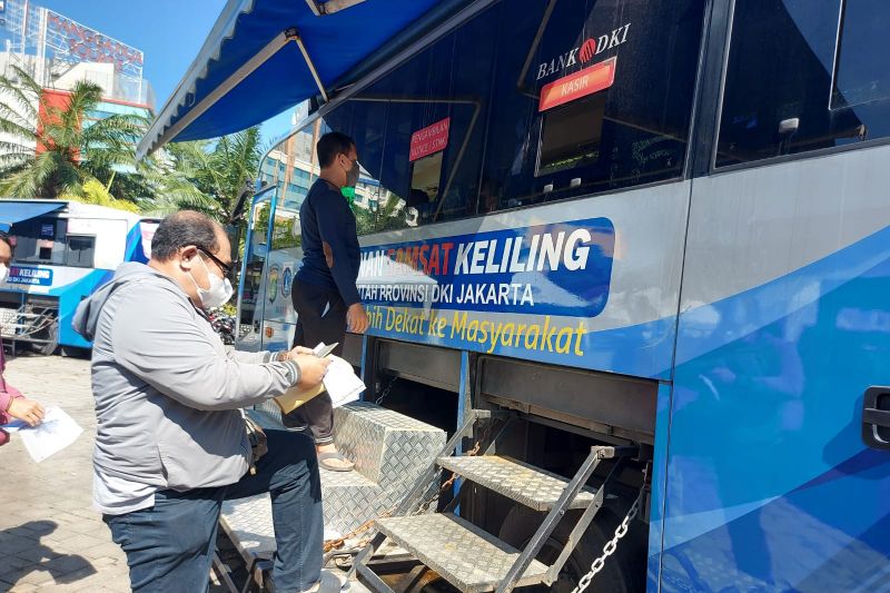 Polda Metro sediakan 14 Samsat Keliling di Jadetabek