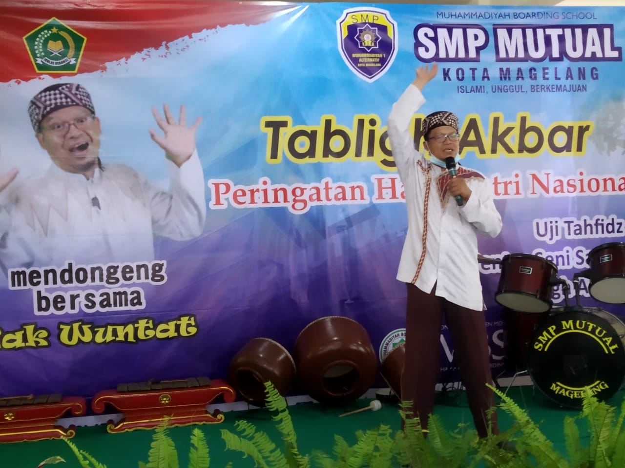 Peringati Hari Santri Nasional, siswa SMP Mutual dihibur dongeng Peringati Hari Santri Nasional, siswa SMP Mutual dihibur dongeng