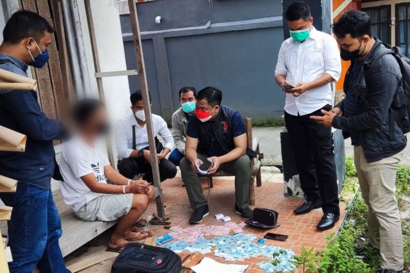 Polda Kalbar gagalkan upaya perdagangan orang ke Malaysia