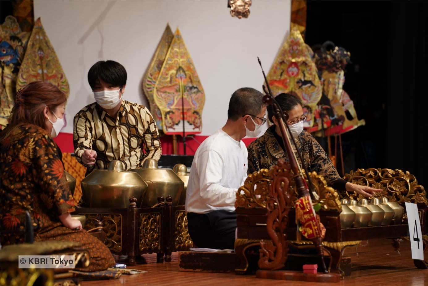 Ratusan warga Jepang antusias saksikan wayang kulit di Festival Indonesia Ratusan warga Jepang antusias saksikan wayang kulit di Festival Indonesia