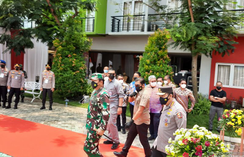 Vaksinasi digelar alumni Akabri 1990 menyasar 3.000 warga Tangerang