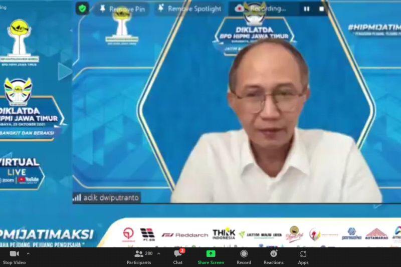 Kadin sebut sistem pendidikan belum dukung terciptanya wirausaha baru Kadin sebut sistem pendidikan belum dukung terciptanya wirausaha baru