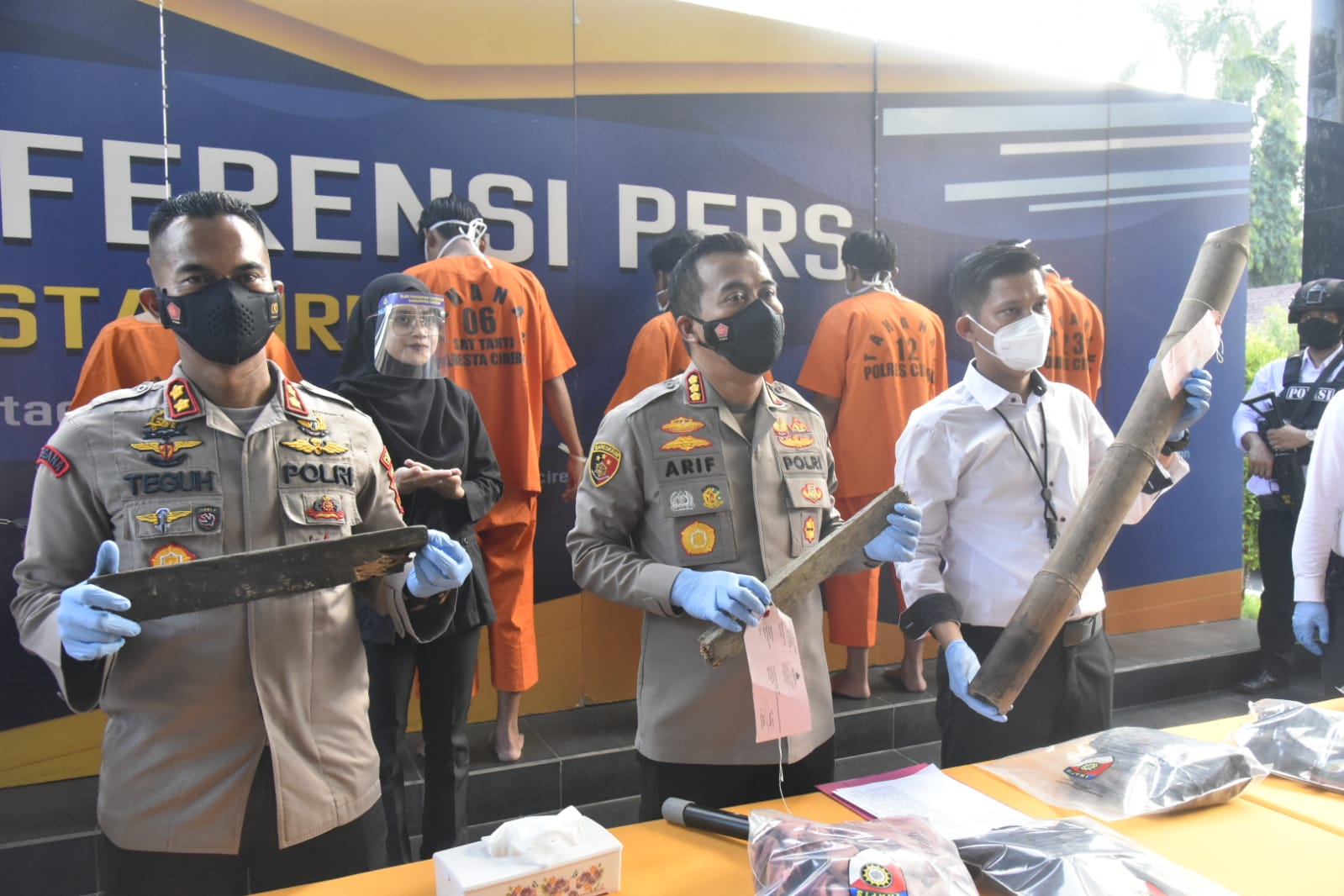 Kurang dari 24 Jam, Satreskrim Polresta Cirebon ringkus delapan pelaku penganiayaan Kurang dari 24 Jam, Satreskrim Polresta Cirebon ringkus delapan pelaku penganiayaan