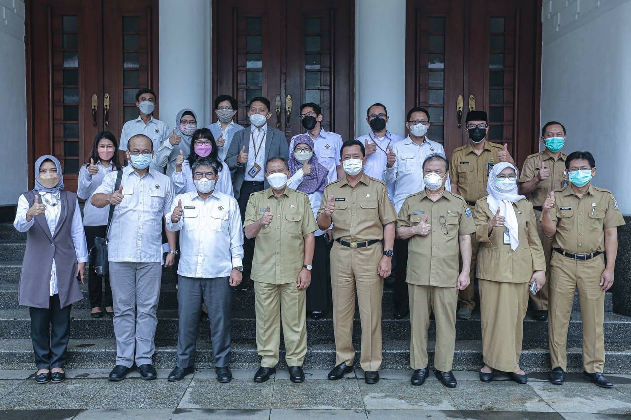 Wali Kota Bandung terus berkoordinasi dengan penyelenggara vaksinasi Covid-19