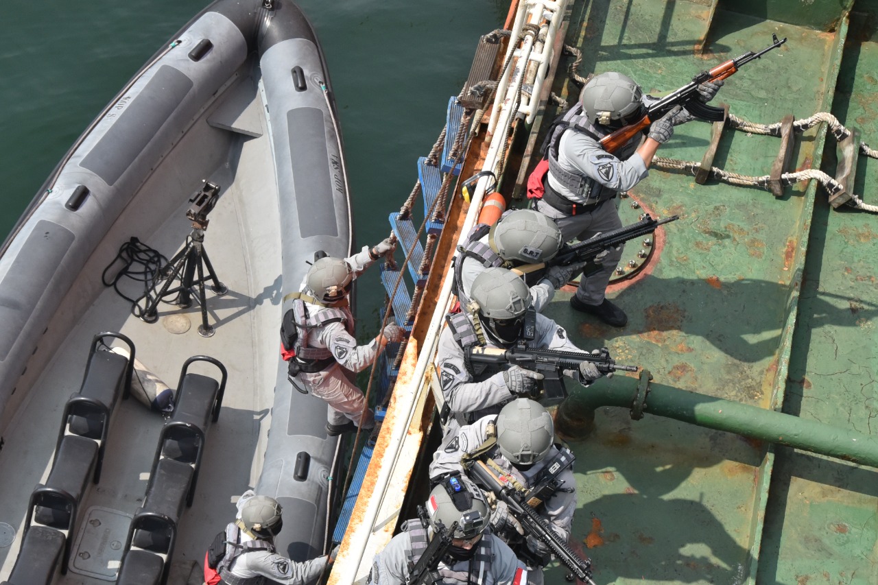 Mantapkan kemampuan, Tim Reaksi Cepat Bakamla RI latihan VBSS Mantapkan kemampuan, Tim Reaksi Cepat Bakamla RI latihan VBSS