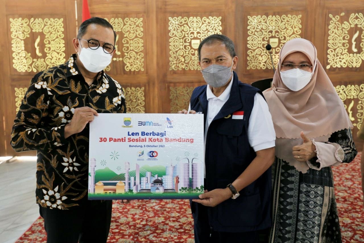 Pemkot Bandung terima bantuan paket sembako untuk 30 panti sosial