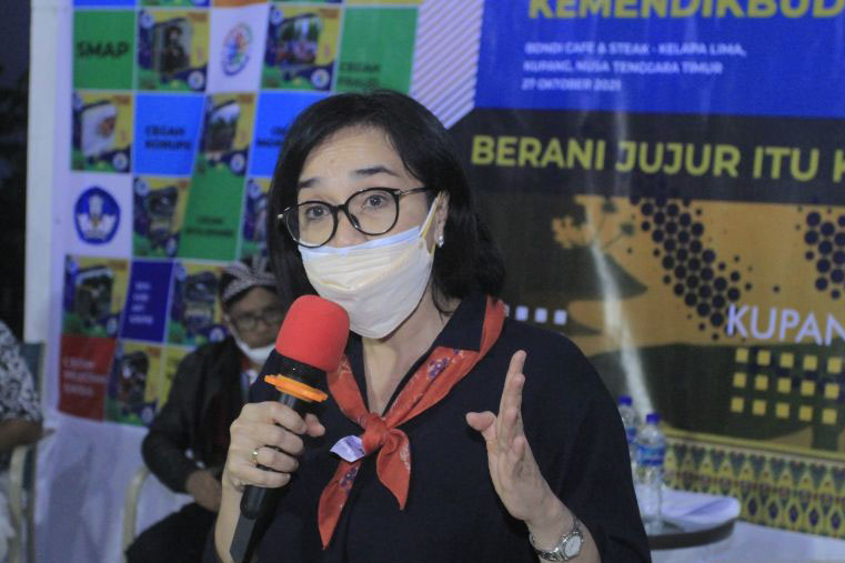 Kemendikbud ajak mahasiswa ntt berani laporkan tindakan korupsi