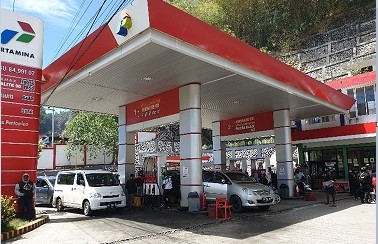 Terdapat antrean solar di SPBU Kerawang Kudus, Pertamina pastikan stok BBM aman Terdapat antrean solar di SPBU Kerawang Kudus, Pertamina pastikan stok BBM aman