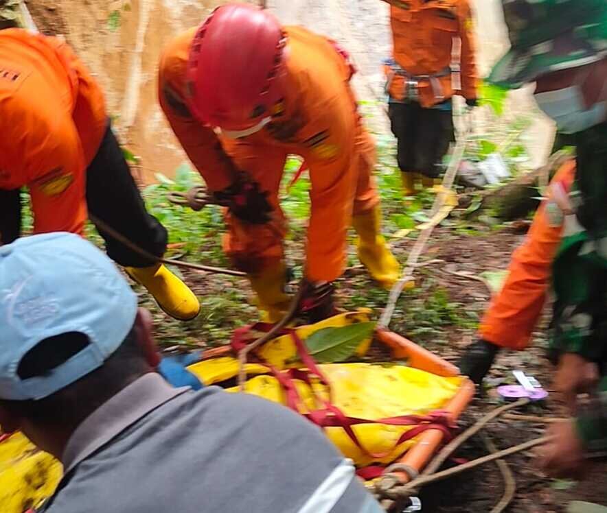 Terjatuh dari perahu, pria pencari ikan hilang di Perairan Kuala Tanjung Terjatuh dari perahu, pria pencari ikan hilang di Perairan Kuala Tanjung