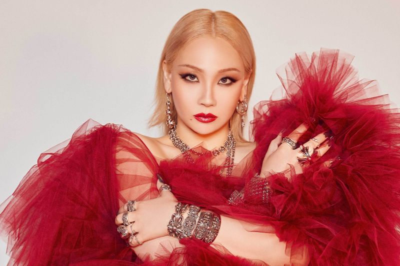 CL rilis album perdana Alpha