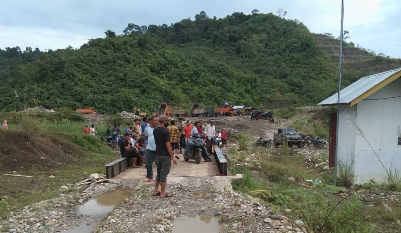 Masyarakat pemilik lahan pembangunan Waduk Keureuto blokir akses pengambilan material Masyarakat pemilik lahan pembangunan Waduk Keureuto blokir akses pengambilan material