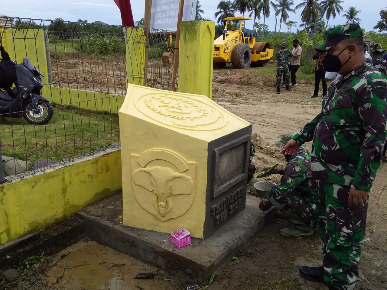 Pembangunan tugu prasasti di Desa Cot Trieng jadi sejarah program TMMD-112  