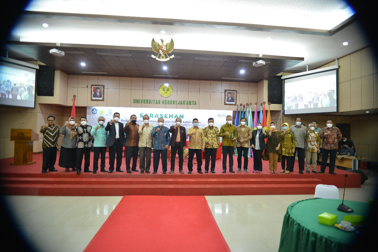 UNJ gelar sarasehan bahas polemik tentang statuta baru pemberian gelar kehormatan UNJ gelar sarasehan bahas polemik tentang statuta baru pemberian gelar kehormatan