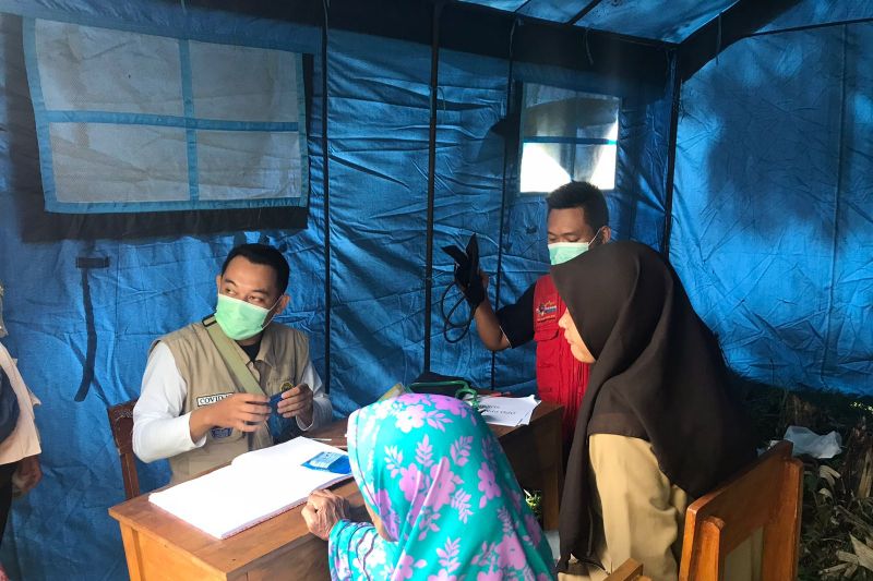 Sejumlah warga Cigulusur Sukabumi pilih mengungsi akibat likuifaksi