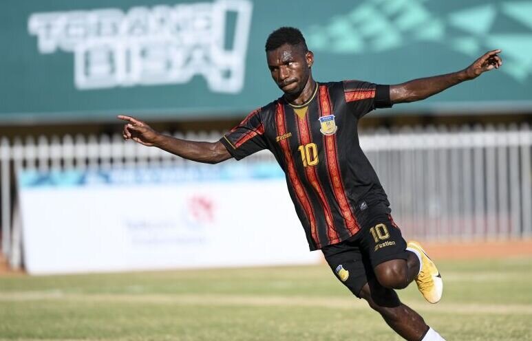Tuan rumah lolos ke final PON Papua seusai terkam Kalimantan Timur 5-1 Tuan rumah lolos ke final PON Papua seusai terkam Kalimantan Timur 5-1
