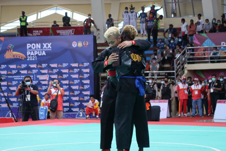 Suami istri kompak sabet emas pencak silat PON Papua