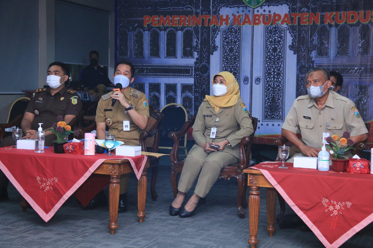 Disdukcapil Kudus meminimalisir kendala NIK pada vaksinasi lansia