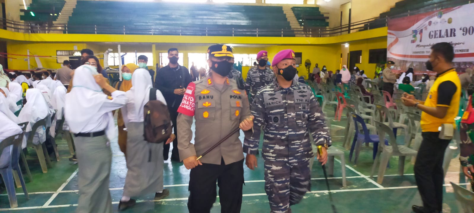 Polres Langkat dapat bantuan dua ribu dosis vaksin dari AKABRI angkatan 1990 Polres Langkat dapat bantuan dua ribu dosis vaksin dari AKABRI angkatan 1990