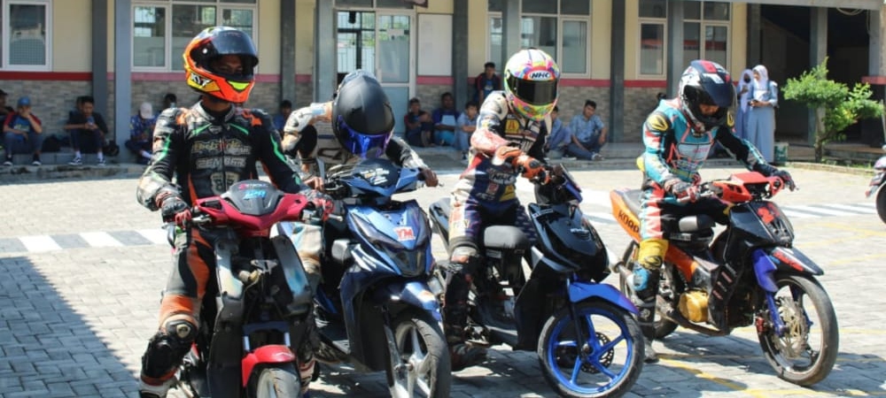 Ekstrim, SMK Korpri di Majalengka buka ekskul adu balap motor Ekstrim, SMK Korpri di Majalengka buka ekskul adu balap motor