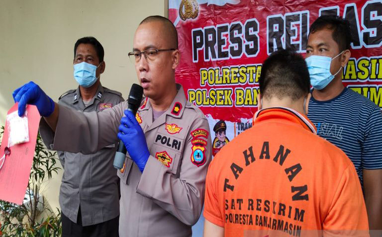 Selebgram di Banjarmasin ditangkap bawa 10,5 butir ekstasi