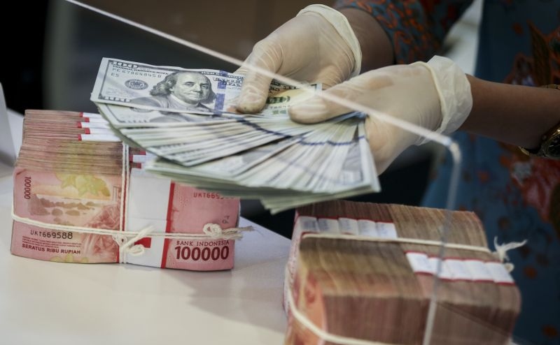 Rupiah menguat di tengah optimisnya data tenaga kerja AS