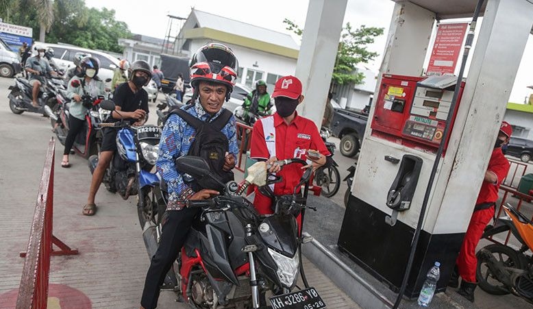Menko Luhut: Pemerintah masih susun skema penyesuaian subsidi BBM