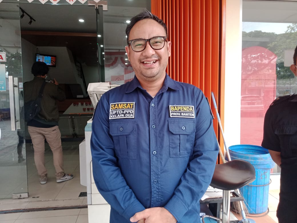 Samsat Kelapa Dua, Tangerang bebaskan biaya denda wajib pajak dari Agustus hingga Desember Samsat Kelapa Dua, Tangerang bebaskan biaya denda wajib pajak dari Agustus hingga Desember
