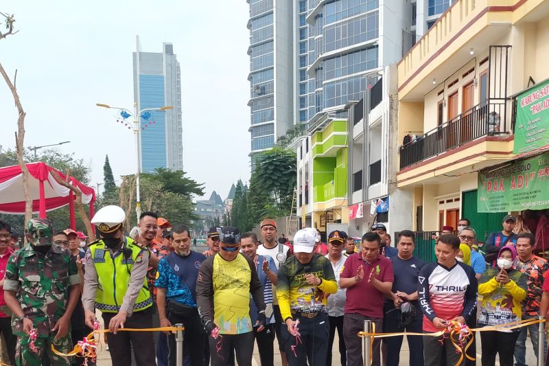 Wali Kota Jakbar resmikan jalan Puri Wangi berlokasi samping kantornya Wali Kota Jakbar resmikan jalan Puri Wangi berlokasi samping kantornya