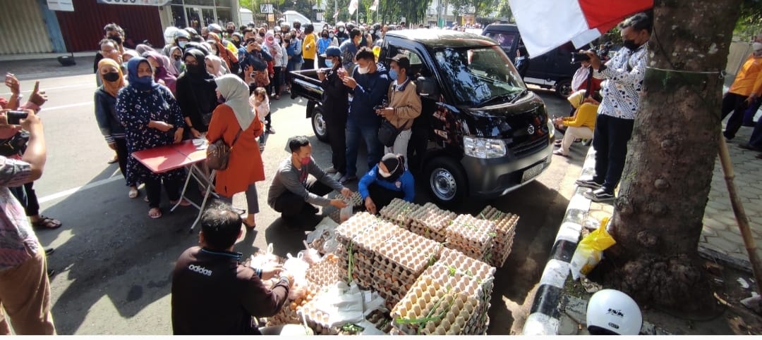 Kendalikan harga telur dan beras, Bulog Kediri gelar operasi pasar Kendalikan harga telur dan beras, Bulog Kediri gelar operasi pasar