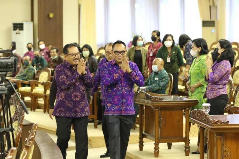 Pemprov Bali upayakan cadangan pangan non beras masuk raperda Pemprov Bali upayakan cadangan pangan non beras masuk raperda