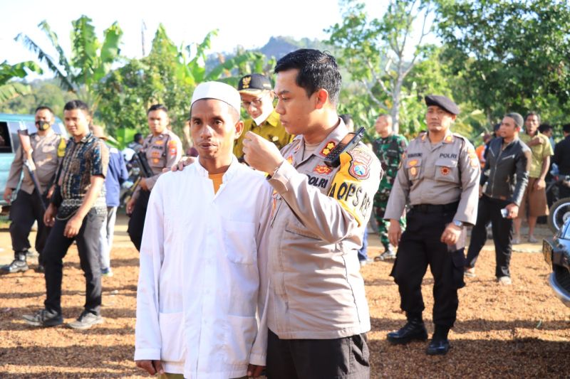 Polres Jember tangkap satu pelaku pembakaran rumah di Desa Mulyorejo Polres Jember tangkap satu pelaku pembakaran rumah di Desa Mulyorejo